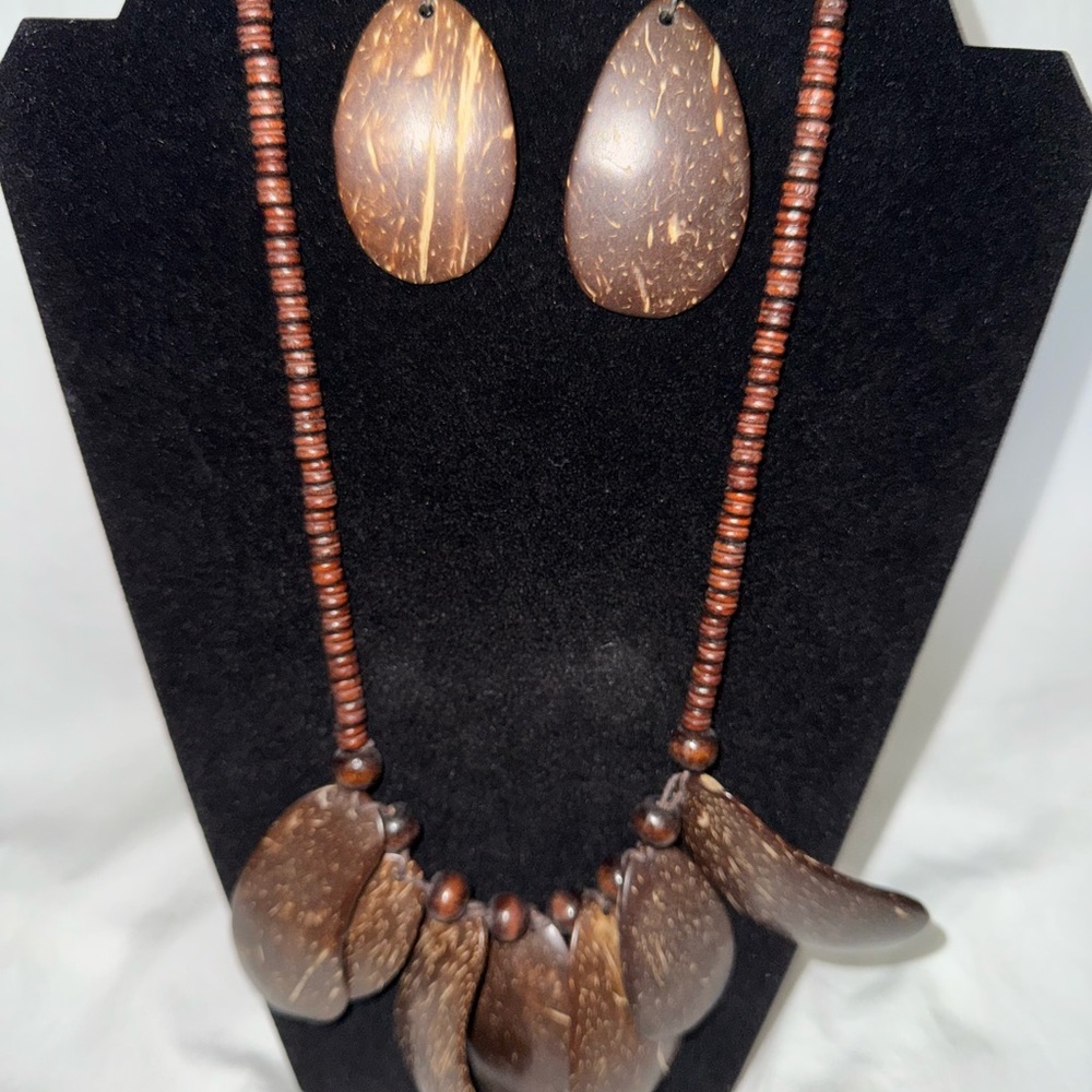 Handmade Jamaican Coconut Shell Necklace & Earring Set